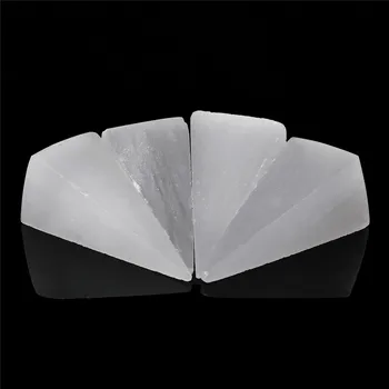 1ks pyramida selenite chakra přírodní kameny, bytové dekorace, bílá crystal quartz léčení energií kamenů