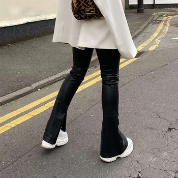 Beyouare Zimní Dámské PU Faux Kožené Kalhoty Boční Split Flare Kalhoty 2020 Solid Black Ležérní Streetwear Elegantní Ženy Capris