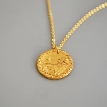 Francouzský styl malé klasické úlevu zlaté mince statečný lev mosaz retro Zlatý Přívěsek Náhrdelník