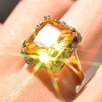Nejnovější Módní Princezna Řezané Velké Šampaňské Zirkon Prsten Jedinečný Styl Zásnubní Snubní Prsteny Pro Ženy, Dvojité Barvy Prsten Šperky